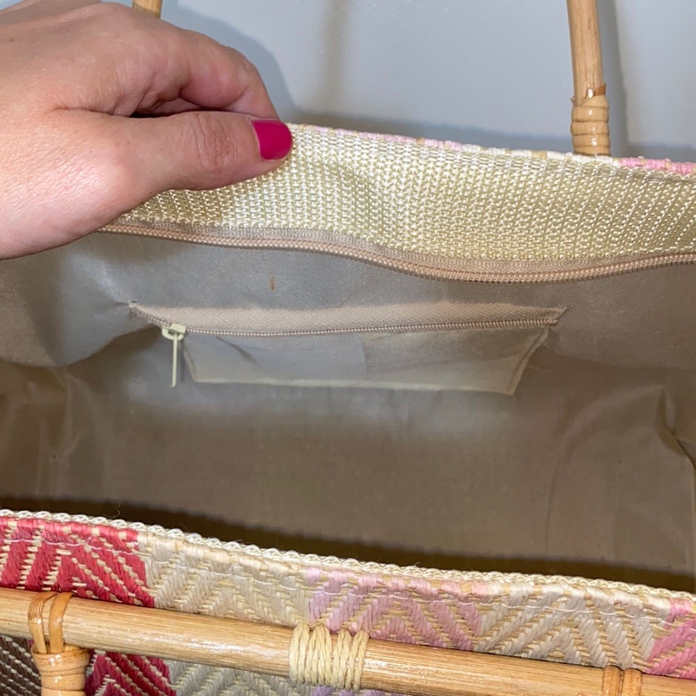 Straw Striped Bamboo Handle Purse - Picture 5 of 8